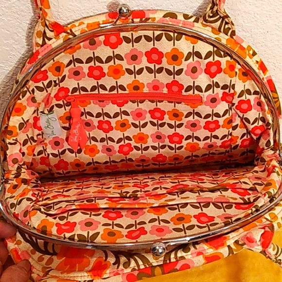SALE! VINTAGE RETIRED VERA BRADLEY LARGE CLASP CLOSURE BAG - Picture 3 of 6